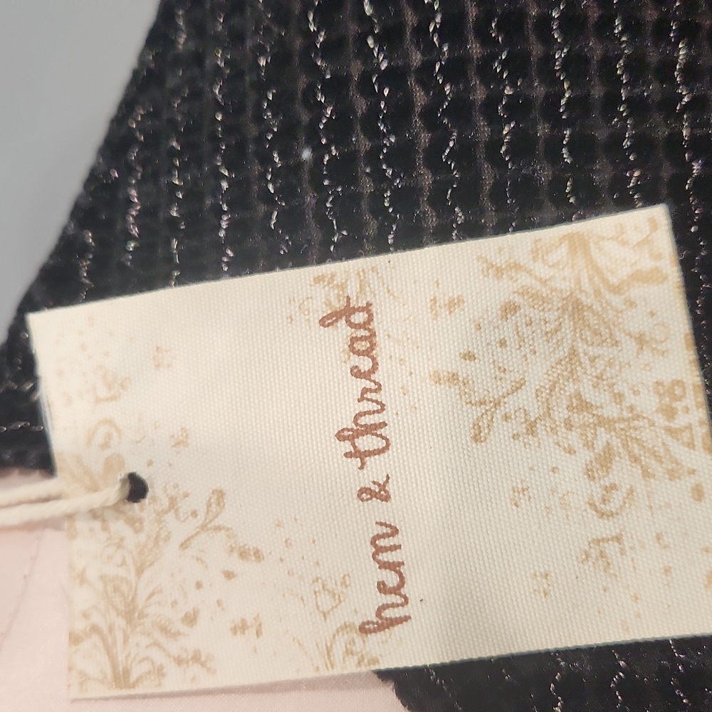 Black Short Sleeve Dress - Picture 2 of 3